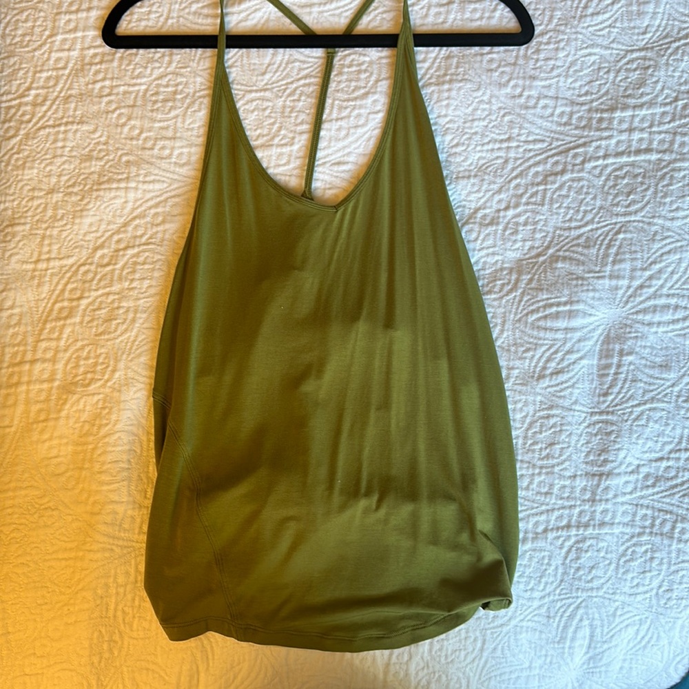 Forest green lululemon tank with tie back